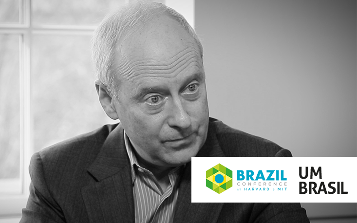 &ldquo;Democracias precisam dar participa&ccedil;&atilde;o significativa aos cidad&atilde;os&rdquo;, diz Michael Sandel