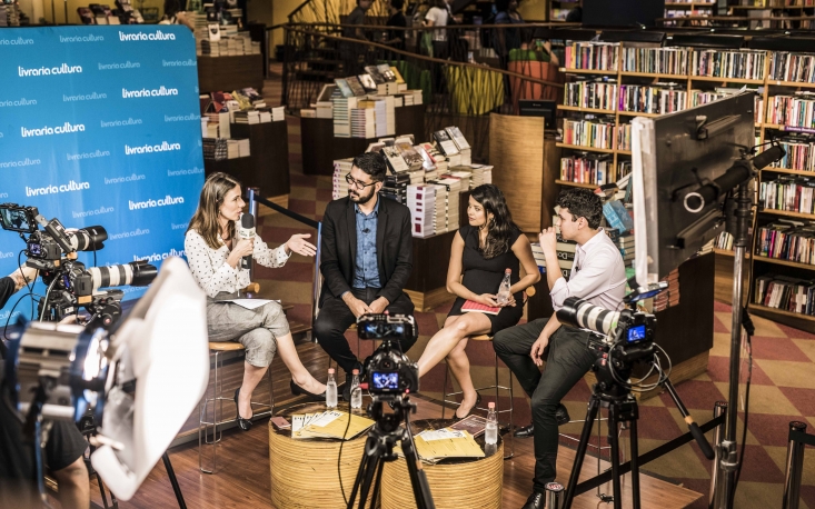 Escola p&uacute;blica brasileira ainda &eacute; excludente, dizem especialistas em debate do UM BRASIL