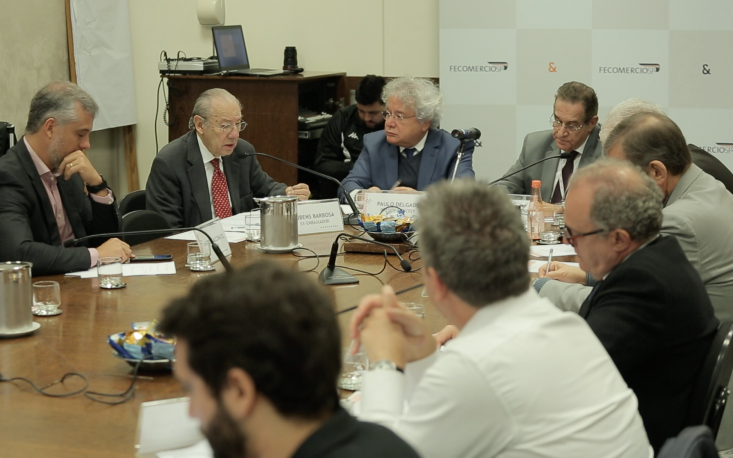 Empres&aacute;rios brasileiros devem ter cautela com cen&aacute;rio internacional incerto