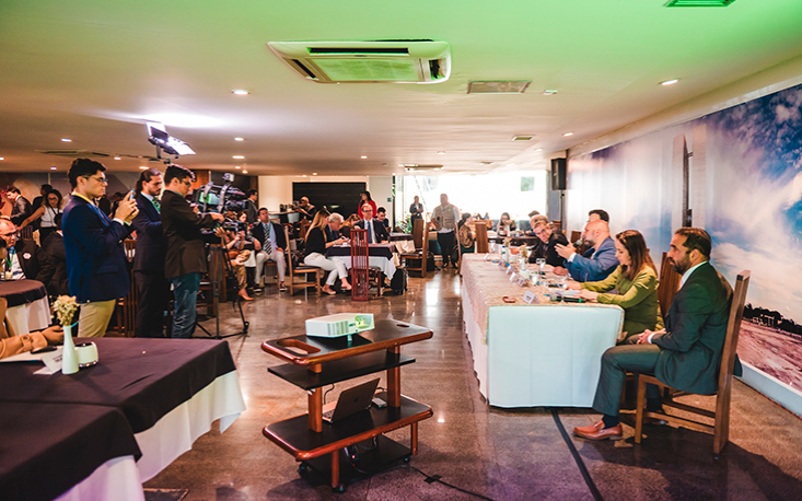 Evento dentro do Congresso re&uacute;ne FecomercioSP, parlamentares e imprensa