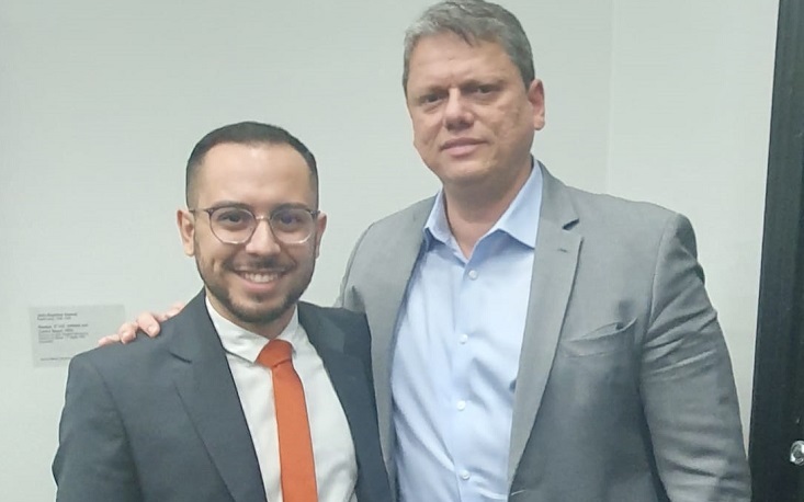 Ao governador de S&atilde;o Paulo, FecomercioSP e Sindilojas-SP defendem veto a PL que prejudica petshops do Estado, abre portas para a clandestinidade e p&otilde;e animais em risco