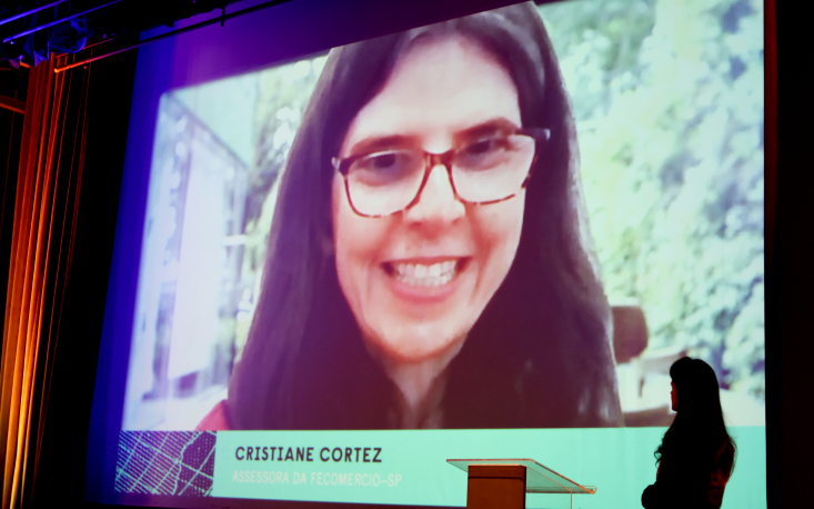 Cristiane Cortez mostra tudo sobre Log&iacute;stica Reversa