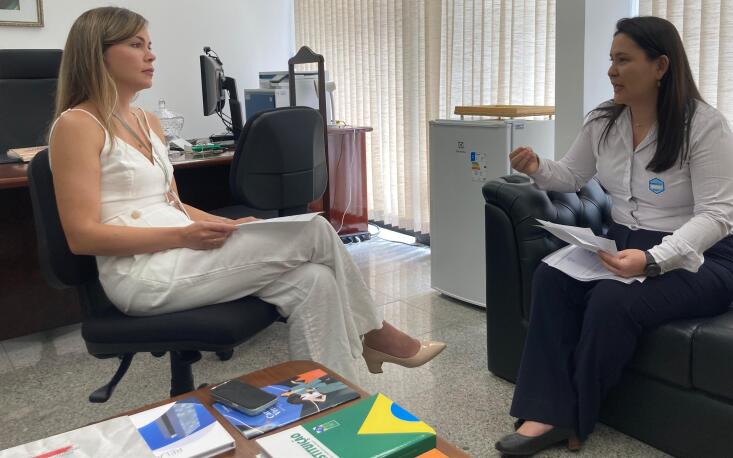 Sarina no gabinete da senadora Professora Dorinha (Uni&atilde;o/TO)