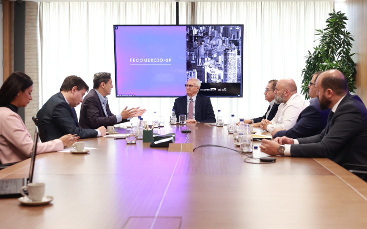 FecomercioSP entrega propostas de Reforma Administrativa para autor de projeto que avalia desempenho de servidores p&uacute;blicos