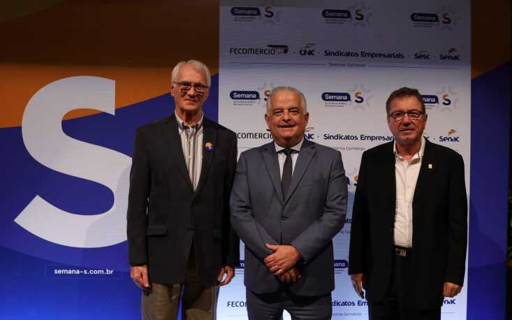 Dall'Acqua, o ministro M&aacute;rcio Fran&ccedil;a e Omar Abdul Assaf, presidente do Sincom&eacute;rcio-BSVR