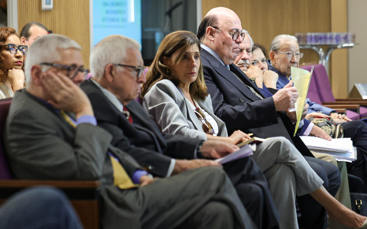 Plateia assiste &agrave;s palestras durante reuni&atilde;o do Conselho Superior de Direito (Imagem: Edilson Dias)