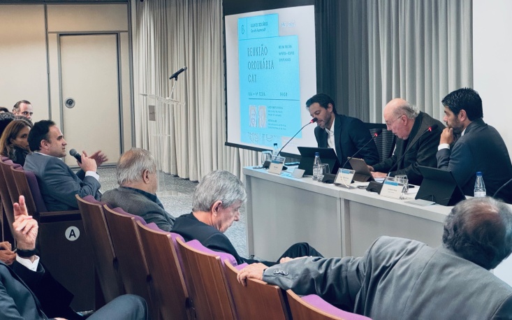 Os especialistas que destacaram os pr&oacute;s e os contras do novo sistema