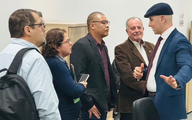 Representantes conferem os avan&ccedil;os do Muralha Paulista