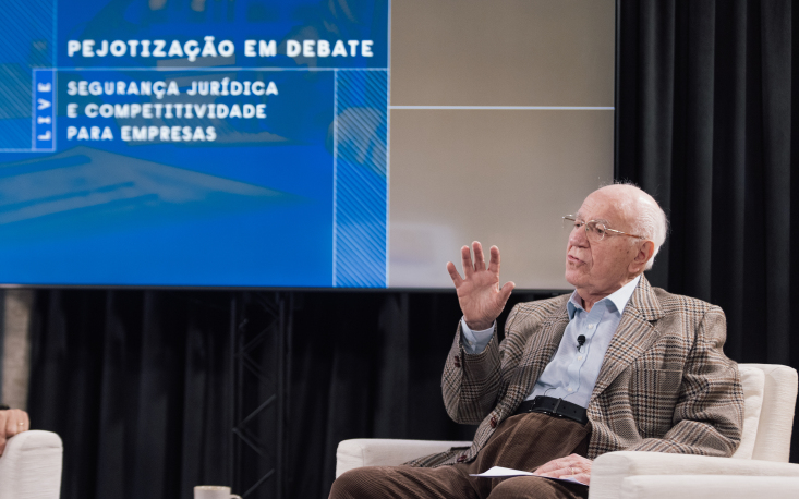Jos&eacute; Pastore indica que novos modelos de neg&oacute;cio exigem regras mais flex&iacute;veis. (Foto: Edilson Dias/FecomercioSP)