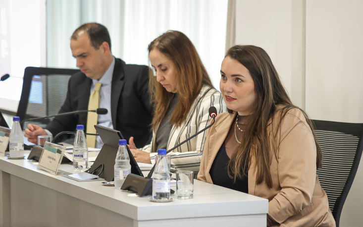 Caroline, da Dasa &mdash; multinacional brasileira focada em medicina diagn&oacute;stica &mdash;, destacou que um dos temores do setor &eacute; justamente o fato de o projeto classificar quase toda aplica&ccedil;&atilde;o de IA na &aacute;rea como de alto risco.  