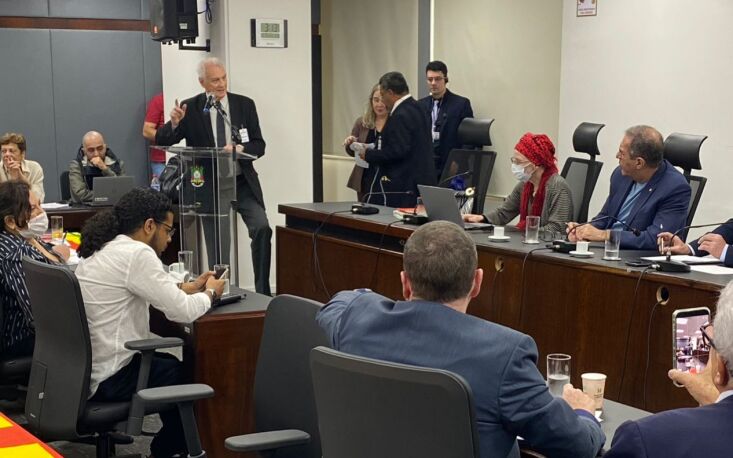 Reduzir jornada sem negocia&ccedil;&atilde;o vai comprometer empregos e capacidade financeira das empresas