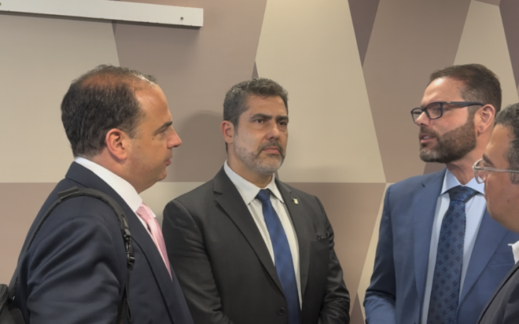 Rony Vainzof, consultor de prote&ccedil;&atilde;o de dados da FecomercioSP, em di&aacute;logo com parlamentares e com o secret&aacute;rio de Seguran&ccedil;a da Informa&ccedil;&atilde;o e Cibern&eacute;tica do governo federal, Andr&eacute; Luiz Molina 