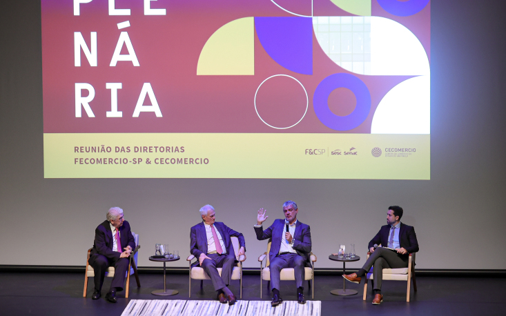 Debate tamb&eacute;m reuniu Rubens Medrano (no canto &agrave; esquerda), presidente do Conselho de Rela&ccedil;&otilde;es Internacionais da FecomercioSP, com media&ccedil;&atilde;o do jornalista Guilherme Barolli (canto &agrave; direita)
