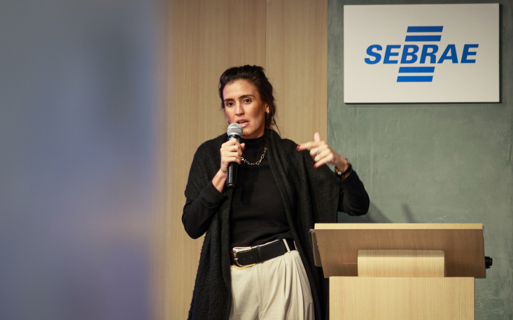 J&uacute;lia Saluh, da InvestSP (fotos: Edilson Dias)